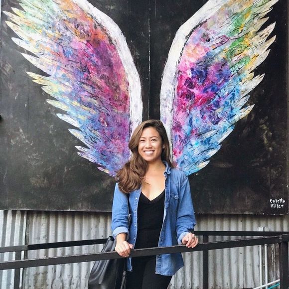 Meet your Posher, Cynthia - Picture 1 of 1